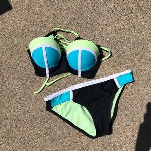 Bikini set blue black and green
